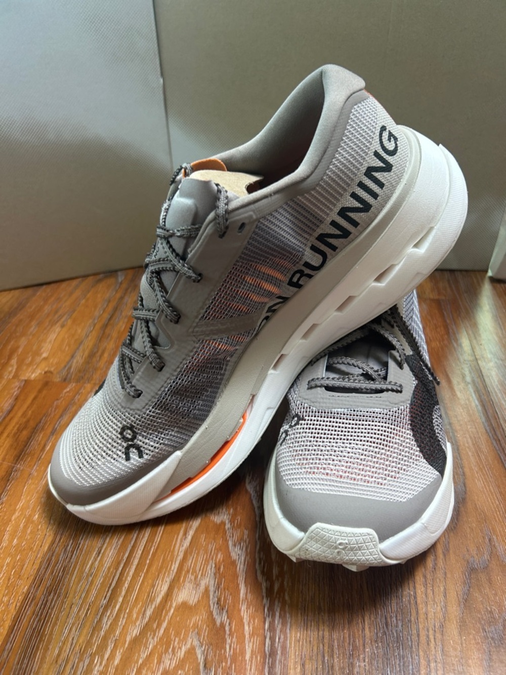 On Running Men's Cloudultra Pro in Neutral Grey with Orange Insole EUC - Picture 4 of 4